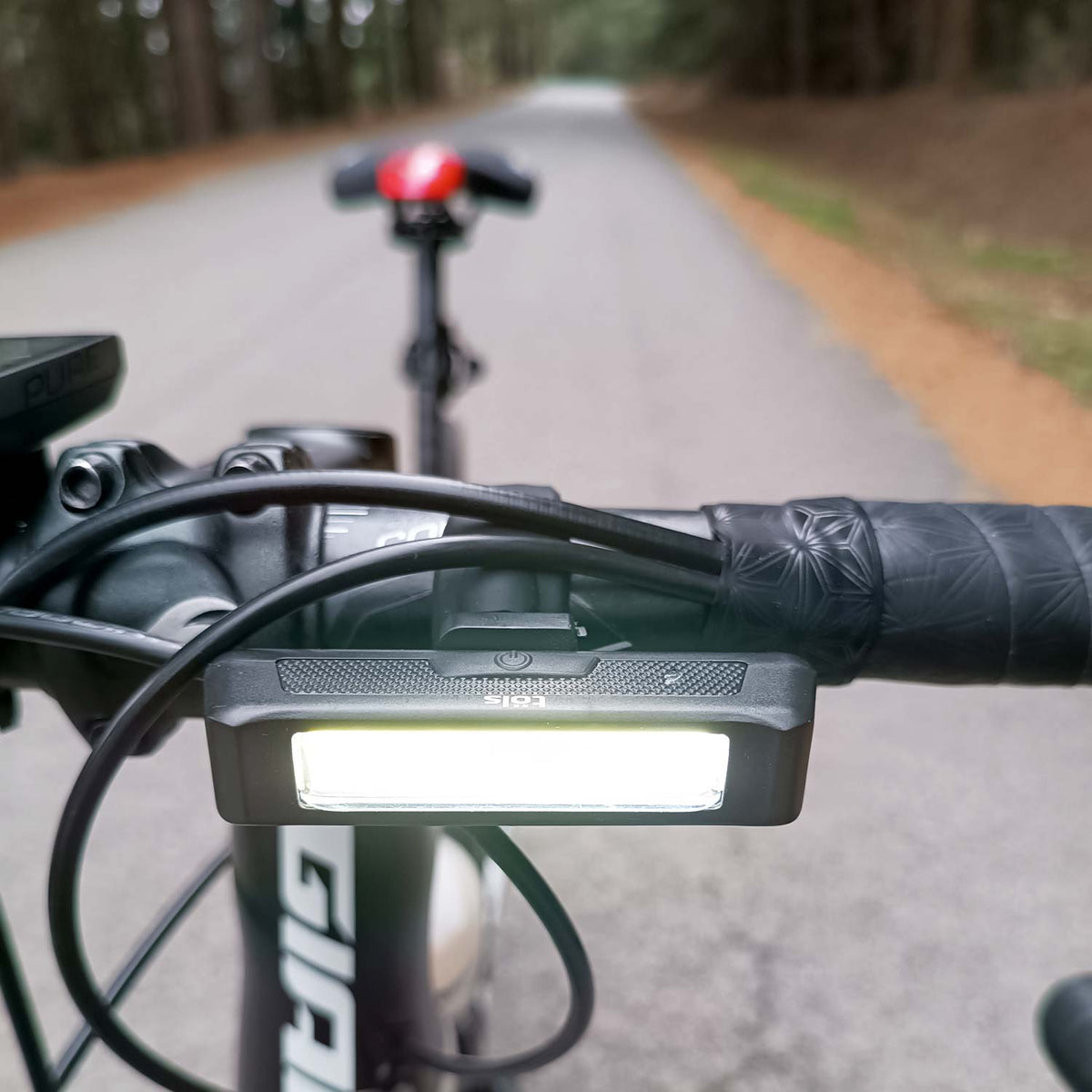 töls:n USB 2-in-1-valot