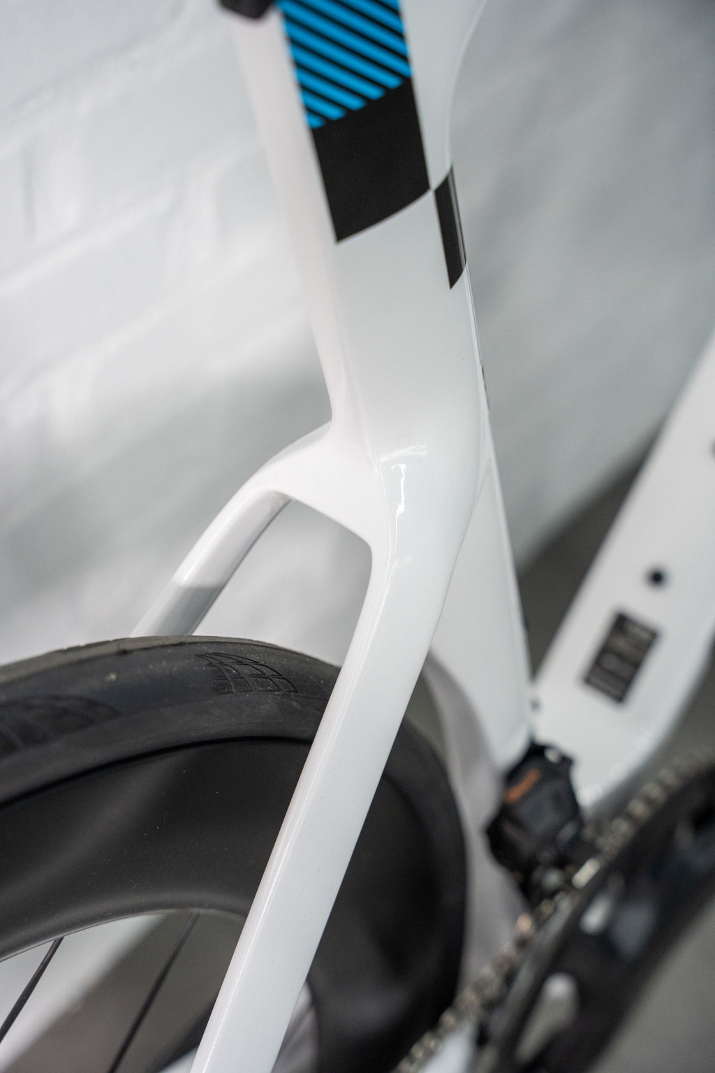 Ratas Ridley Noah Fast 3.0 Ultegra DI2 2x12 (S), pearl valge/must