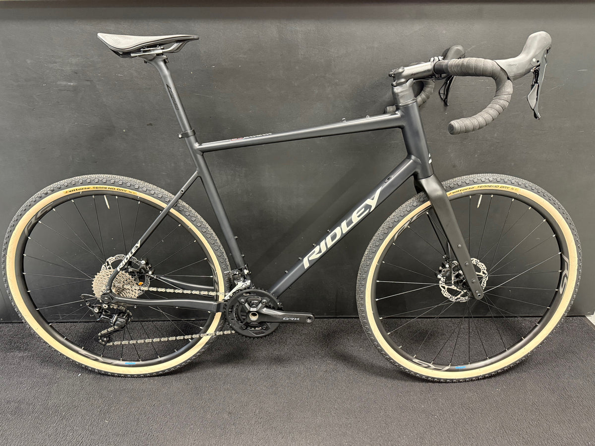 polkupyörä Ridley Kanzo Adventure Alu GRX400 2x10 (XL), musta