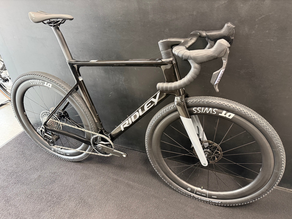 polkupyörä Ridley ASTR RS Force XPLR (L), musta/harmaa