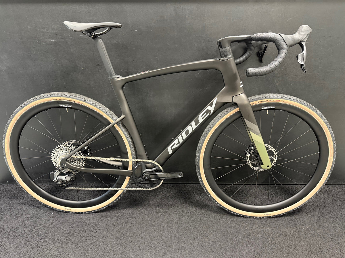 polkupyörä Ridley Kanzo Fast SRAM Rival XPLR 1x12 (M), musta