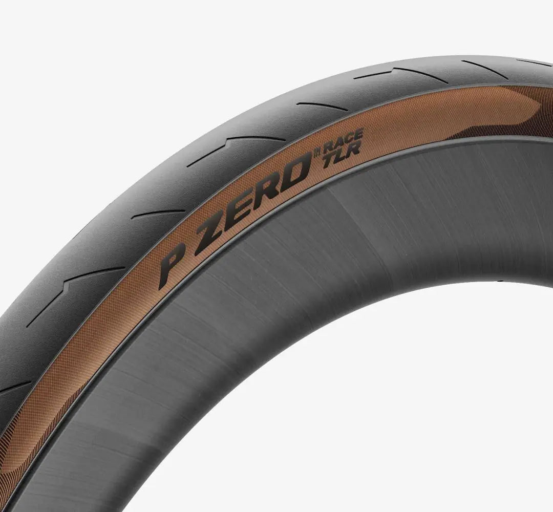 Pirelliin P Zero Race TLR 700x28c -rengas