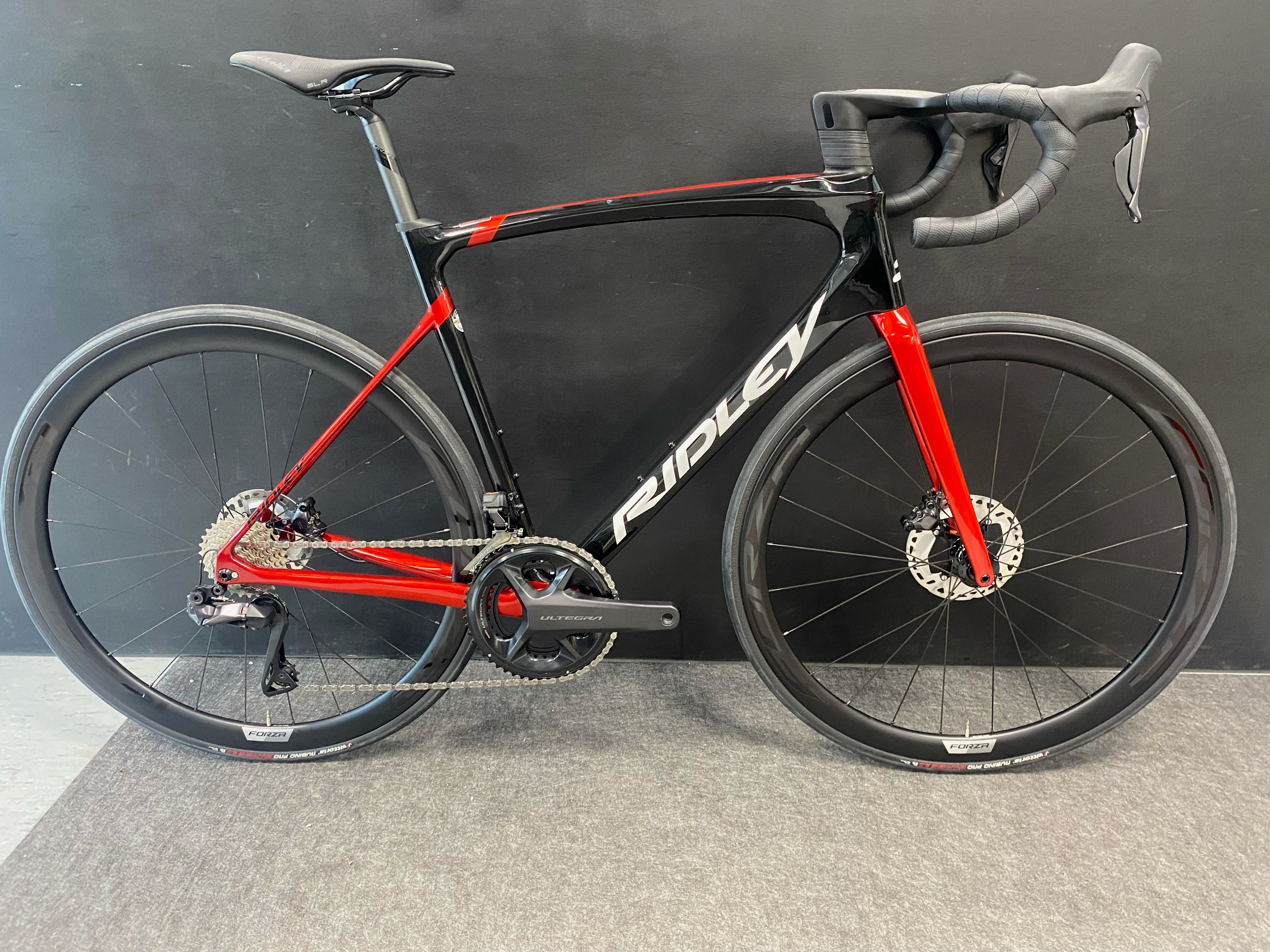 Ratas Ridley Fenix SLiC Ultegra DI2 (s), must/punane